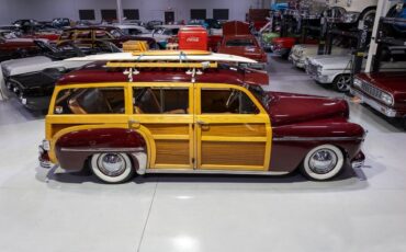 Plymouth-Special-Deluxe-Station-Wagon-Woody-Break-1949-Burgundy-Caramel-28093-8