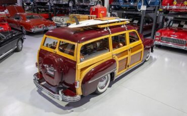 Plymouth-Special-Deluxe-Station-Wagon-Woody-Break-1949-Burgundy-Caramel-28093-9