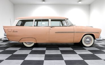 Plymouth-Suburban-Sport-Break-1956-Pink-beige-17247-7