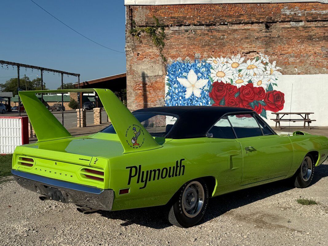 Plymouth-Superbird-1970-Green-Black-0-3