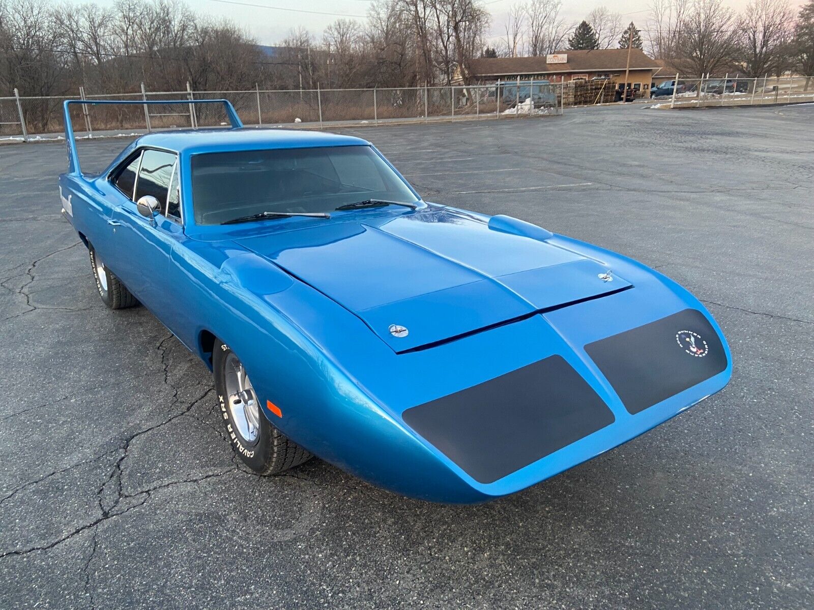 Plymouth-Superbird-Coupe-1970-Blue-Black-99999-16