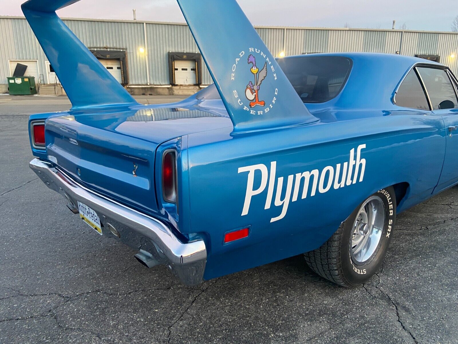 Plymouth-Superbird-Coupe-1970-Blue-Black-99999-22