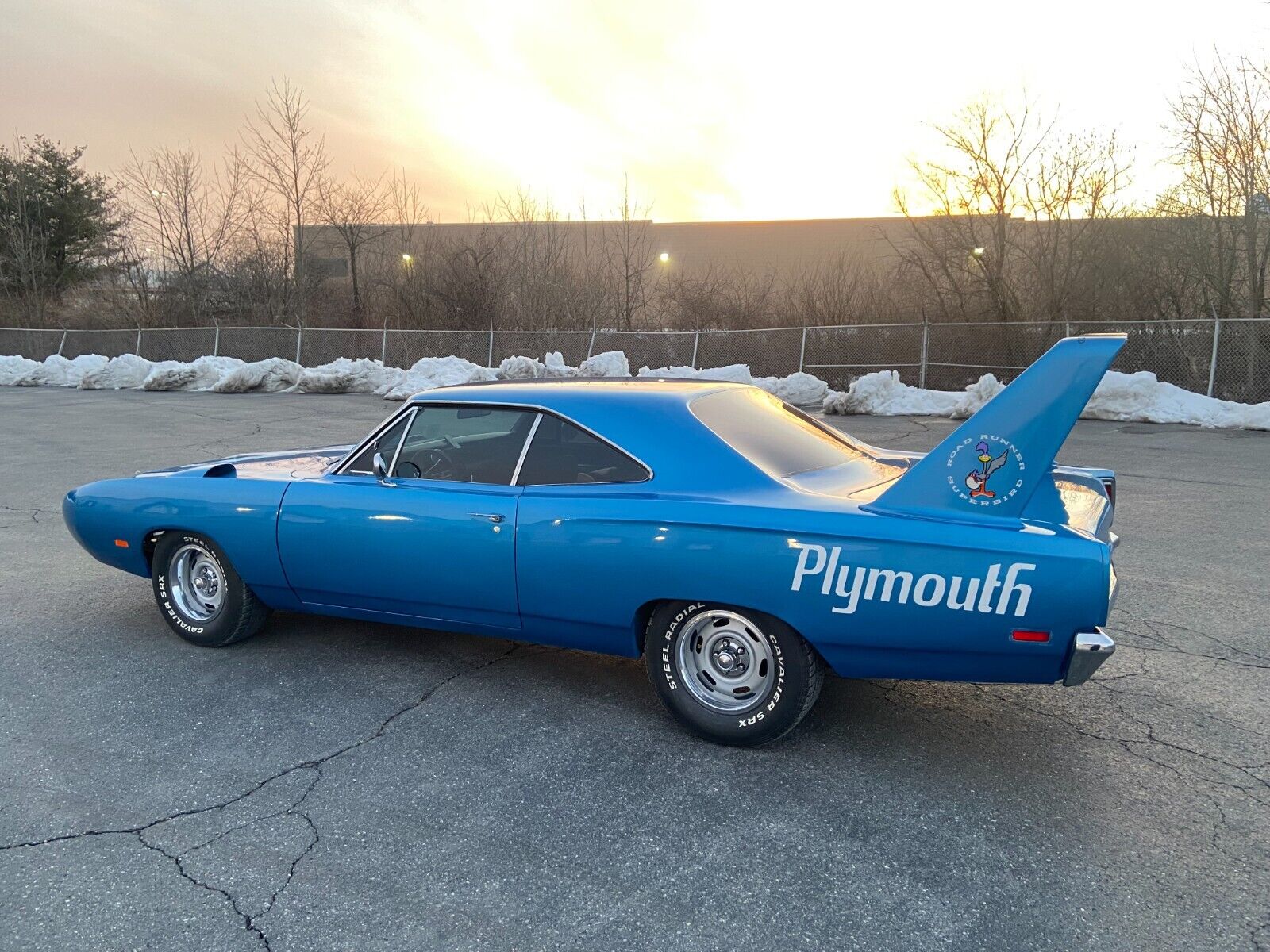 Plymouth-Superbird-Coupe-1970-Blue-Black-99999-5