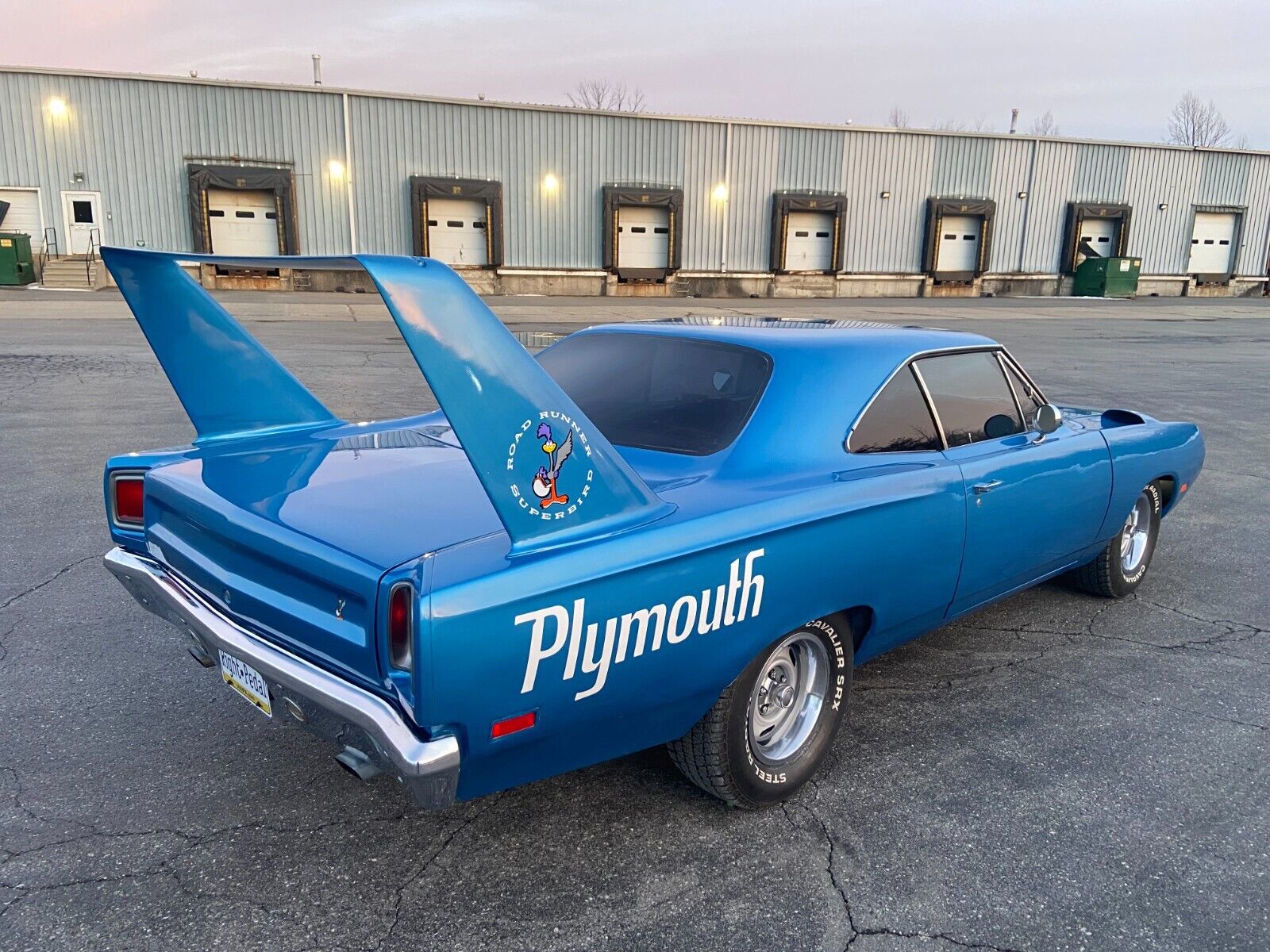 Plymouth-Superbird-Coupe-1970-Blue-Black-99999-9