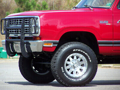 Plymouth-Trail-Duster-SUV-1979-Red-Tan-1267-12