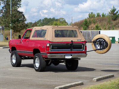 Plymouth-Trail-Duster-SUV-1979-Red-Tan-1267-3