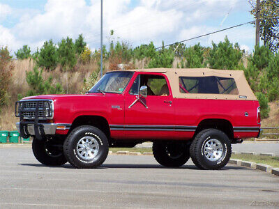 Plymouth-Trail-Duster-SUV-1979-Red-Tan-1267-5