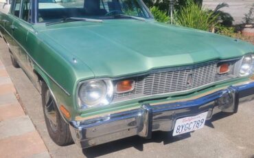 Plymouth-Valiant-1975-green-126896-3