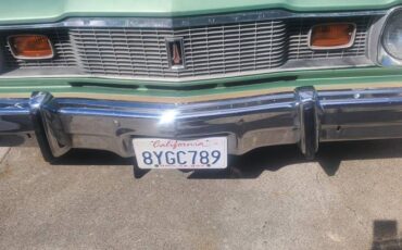 Plymouth-Valiant-1975-green-126896-6