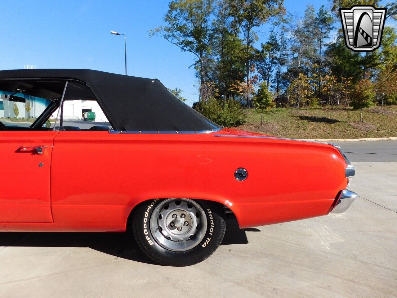 Plymouth-Valiant-Cabriolet-1966-Red-Black-259-6