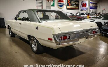 Plymouth-Valiant-Scamp-Coupe-1972-White-Green-28297-10