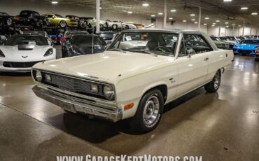 Plymouth-Valiant-Scamp-Coupe-1972-White-Green-28297-7