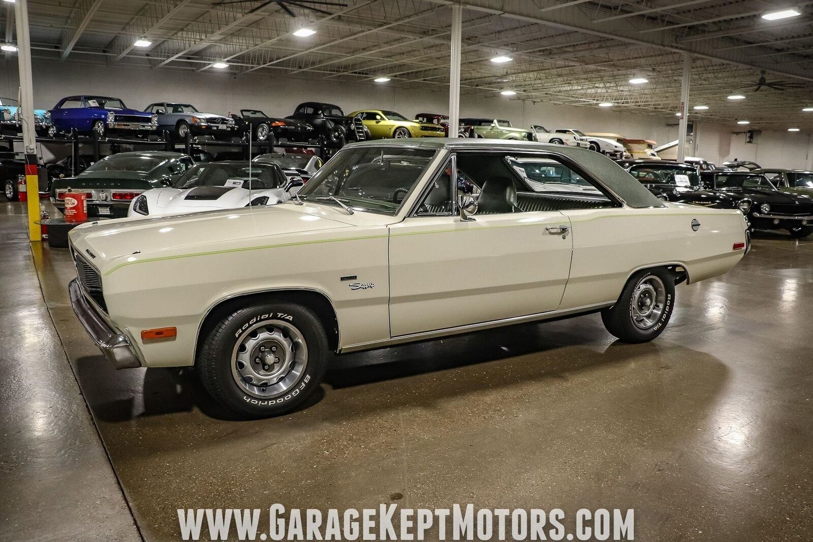 Plymouth-Valiant-Scamp-Coupe-1972-White-Green-28297-8