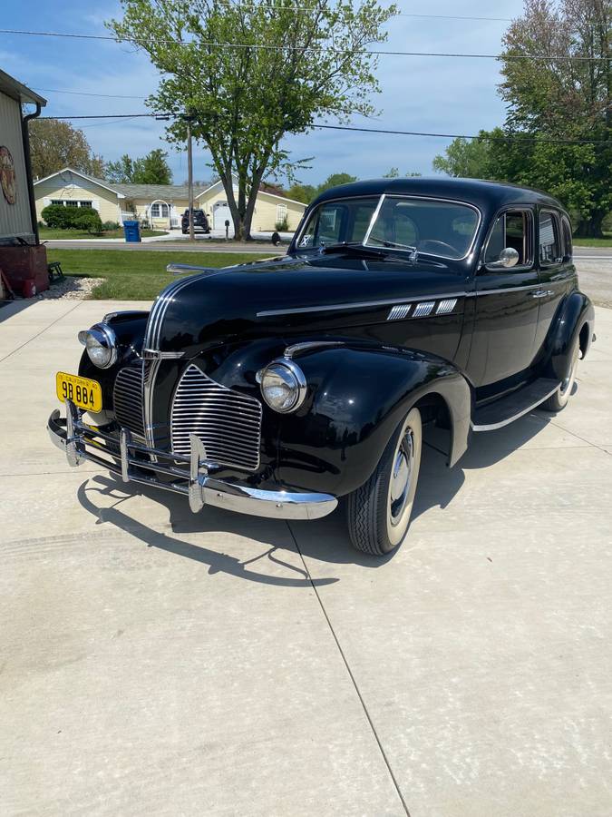 Pontiac-1940-black-67592-1