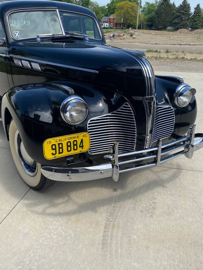 Pontiac-1940-black-67592-18