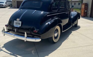 Pontiac-1940-black-67592-3