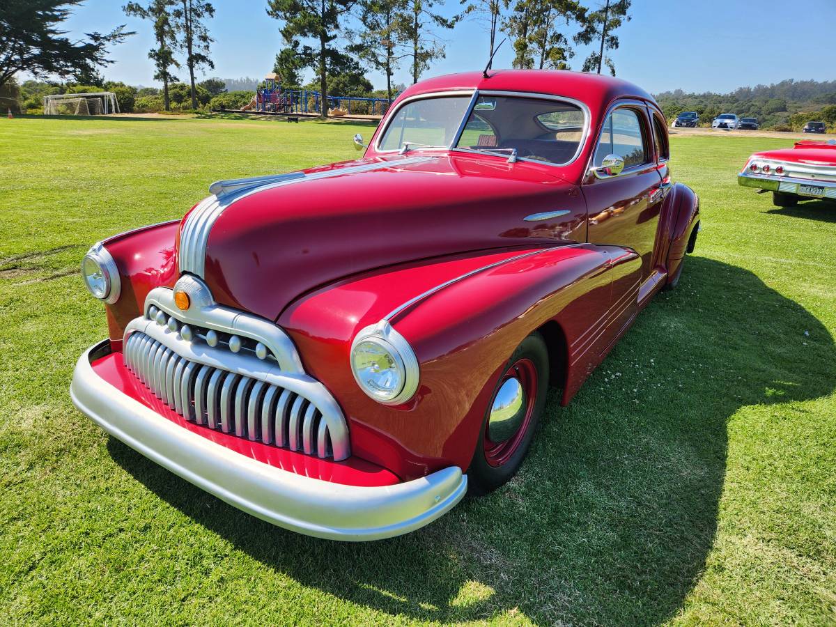 Pontiac-1947-3785-8