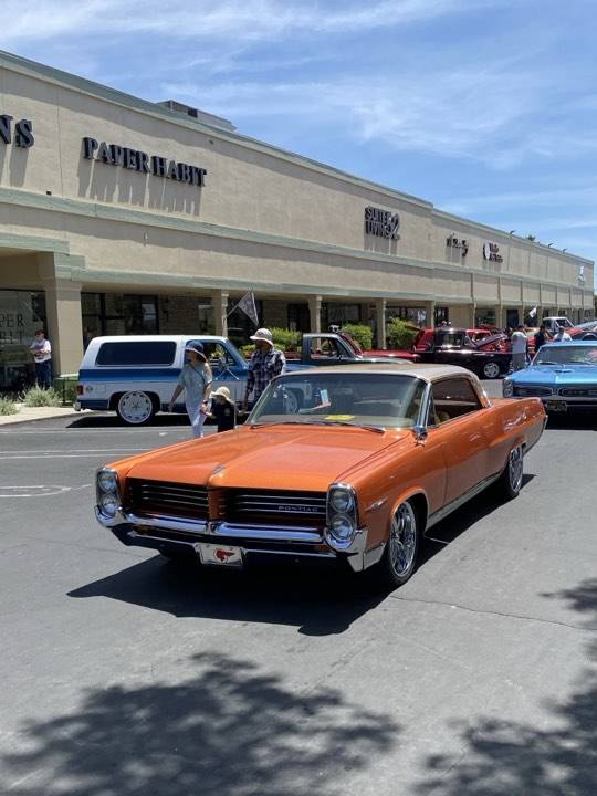 Pontiac-1964-custom-18672-9