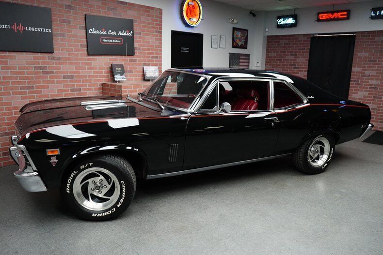 Pontiac-Acadian-1969-Black-Red-115712-5