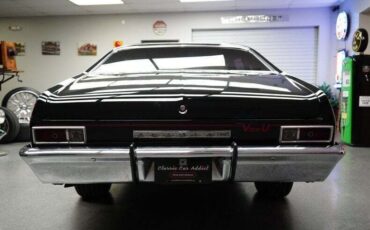 Pontiac-Acadian-1969-Black-Red-115712-8