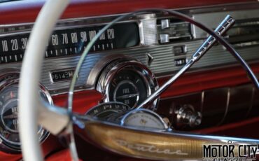 Pontiac-Bonneville-1957-Red-42076-16