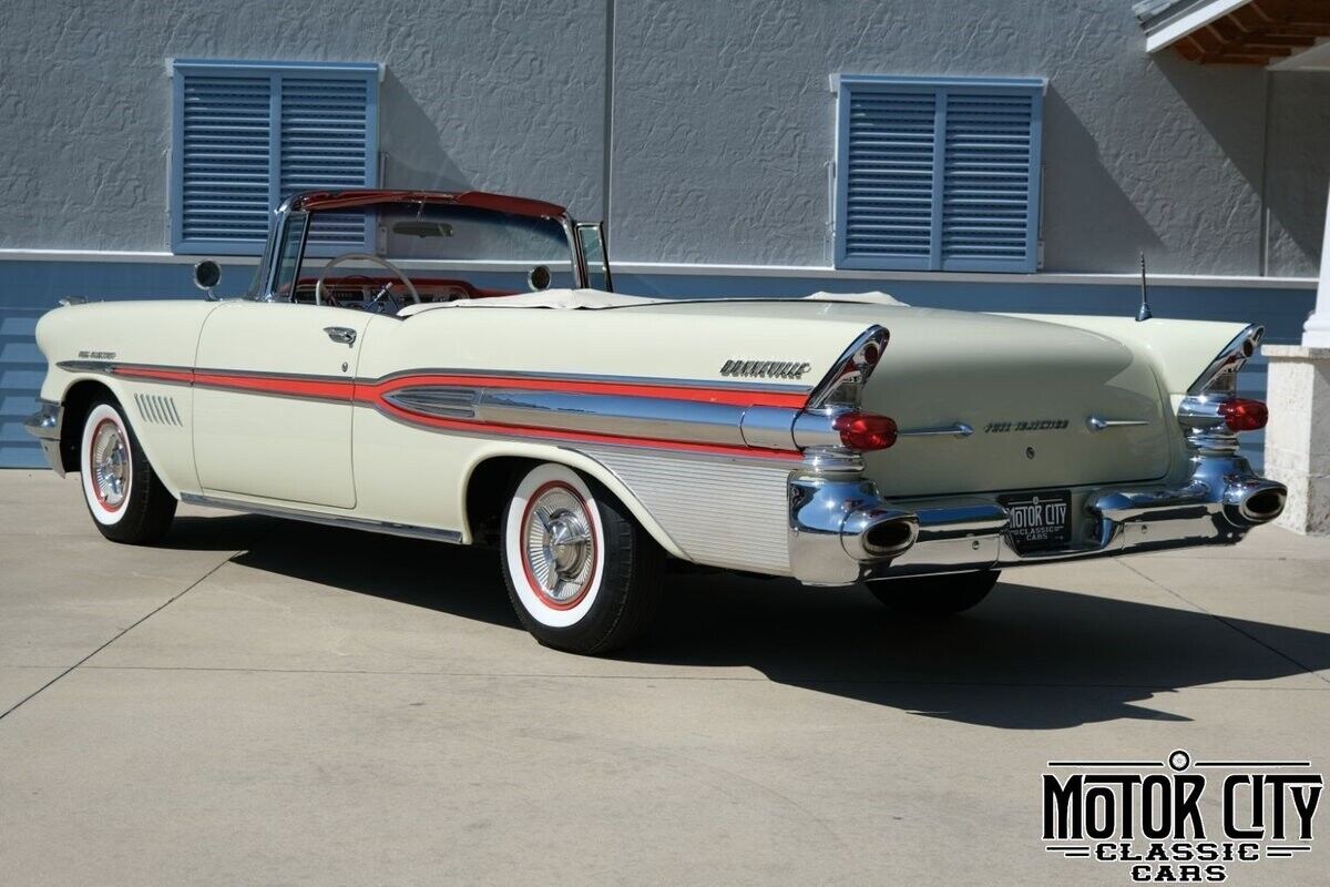 Pontiac-Bonneville-1957-Red-42076-4