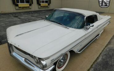 Pontiac-Bonneville-1960-White-Blue-133088-2