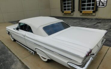 Pontiac-Bonneville-1960-White-Blue-133088-3