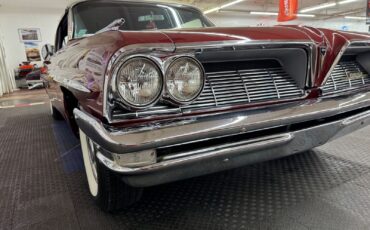 Pontiac-Bonneville-1961-Burgundy-Burgundy-16821-7