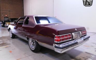 Pontiac-Bonneville-1978-Burgundy-Red-5621-2