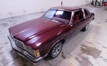 Pontiac-Bonneville-1978-Burgundy-Red-5621-9