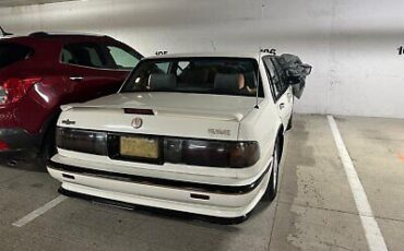 Pontiac-Bonneville-Berline-1989-White-Gray-151278-6