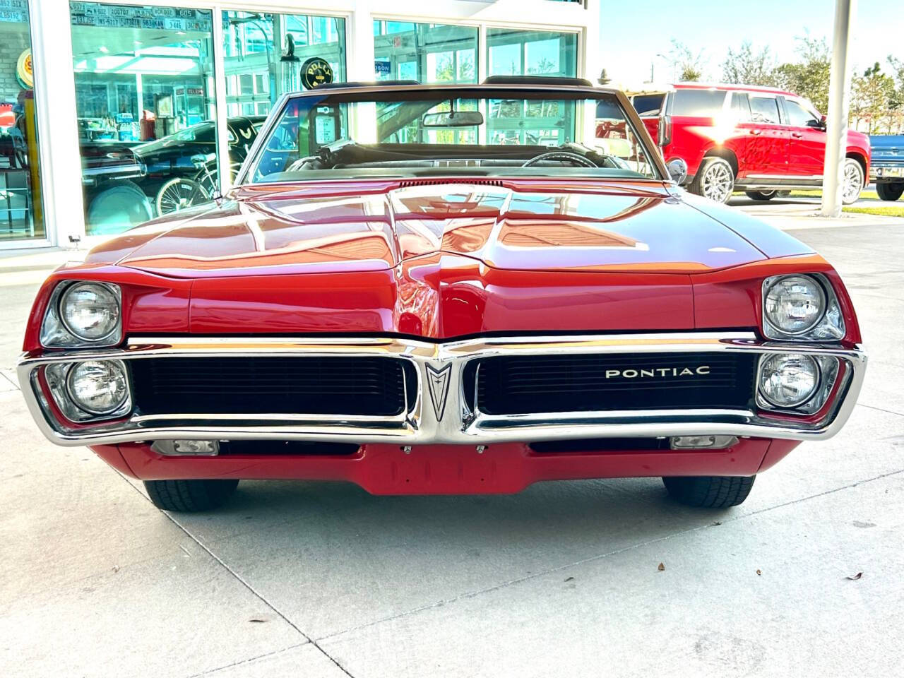 Pontiac-Bonneville-Break-1967-Red-Black-90062-1