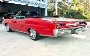 Pontiac-Bonneville-Break-1967-Red-Black-90062-9