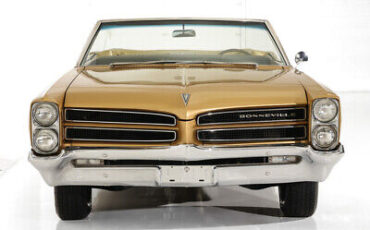 Pontiac-Bonneville-Cabriolet-1966-Gold-Black-0-3