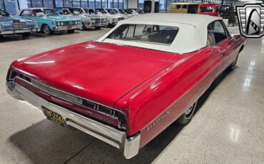 Pontiac-Bonneville-Cabriolet-1967-Red-Parchment-141233-3