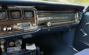 Pontiac-Bonneville-Coupe-1966-Blue-Blue-106217-14