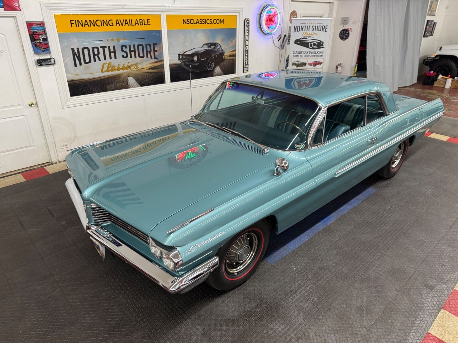 Pontiac-Catalina-1962-Turquoise-Turquoise-92631-30