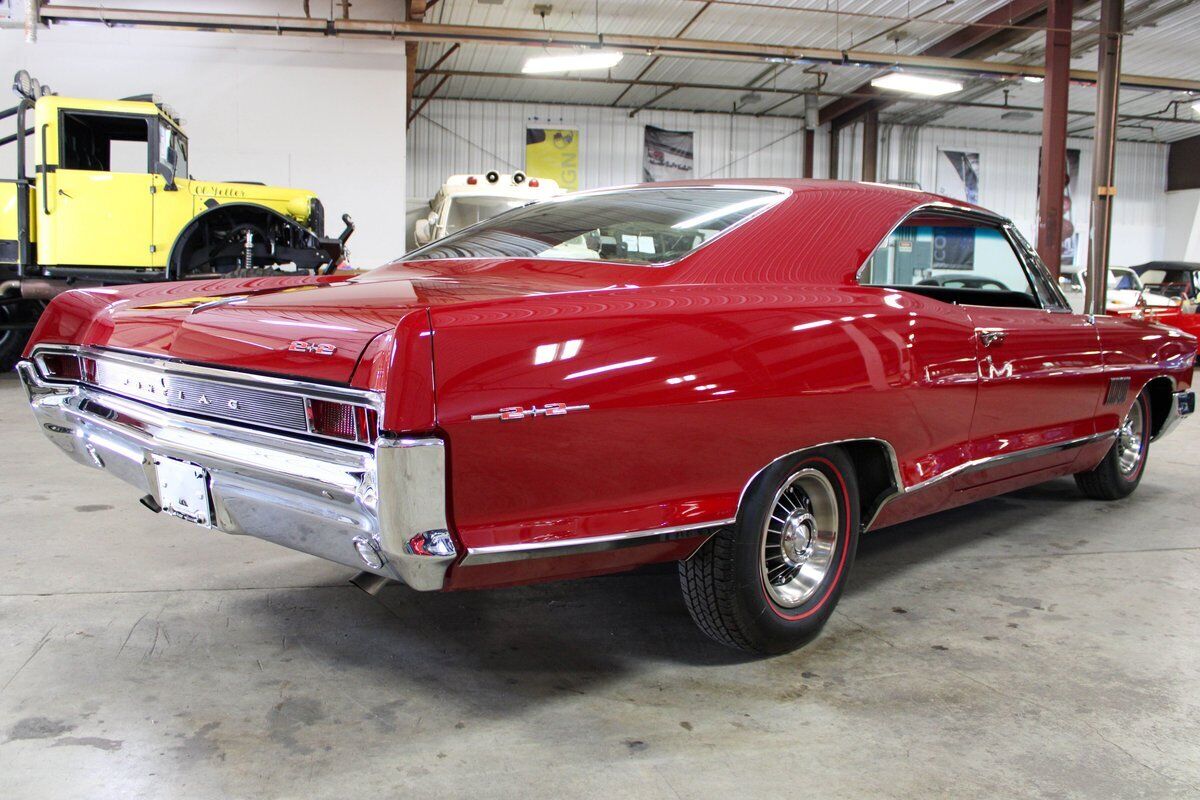 Pontiac-Catalina-2-2-Coupe-1965-Red-Red-119655-5