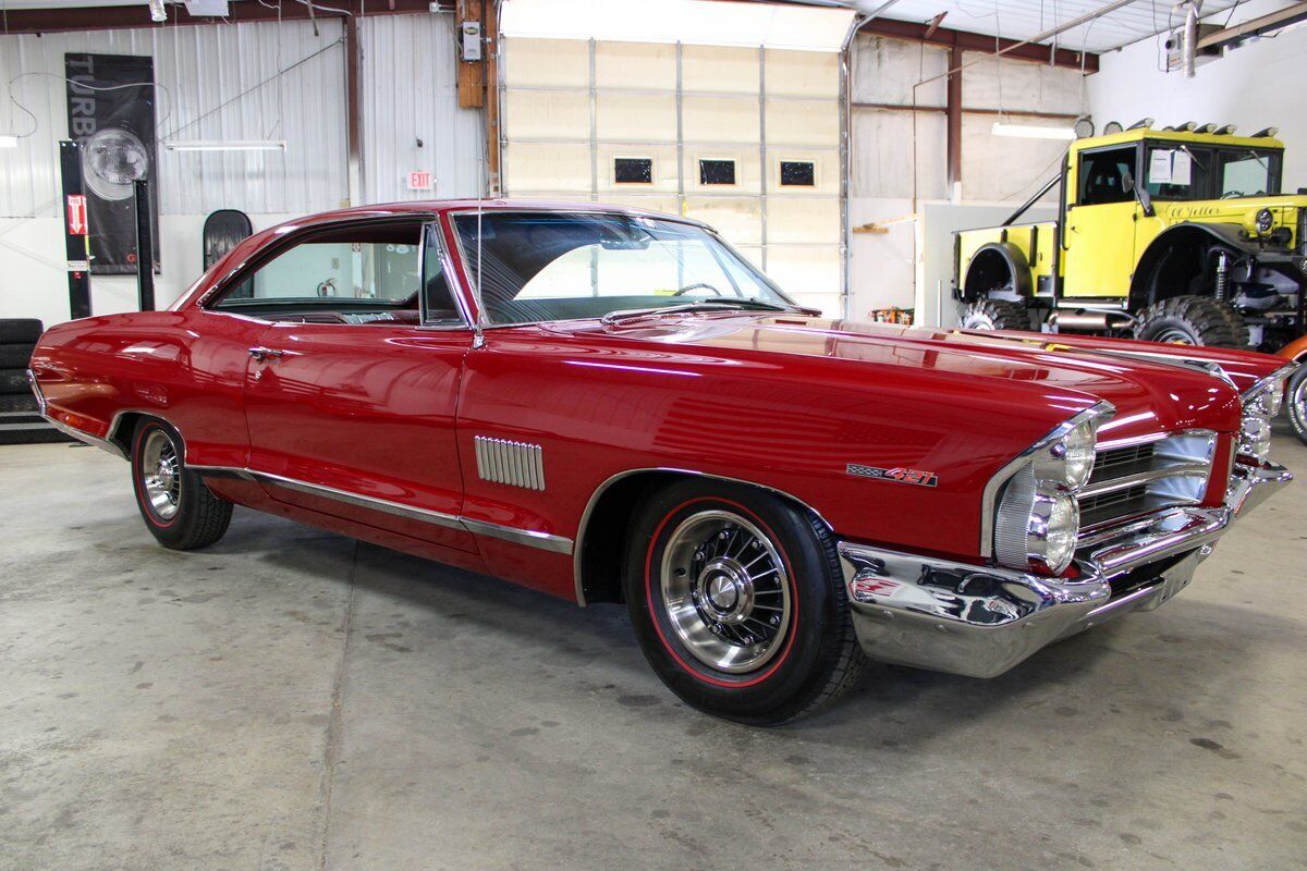 Pontiac-Catalina-2-2-Coupe-1965-Red-Red-119655-7