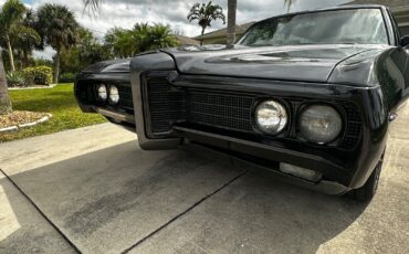 Pontiac-Catalina-Break-1969-Green-and-Gray-silver-green-and-beige-0-13