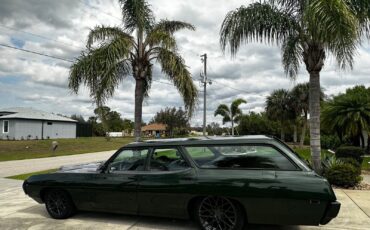 Pontiac-Catalina-Break-1969-Green-and-Gray-silver-green-and-beige-0-4