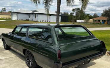 Pontiac-Catalina-Break-1969-Green-and-Gray-silver-green-and-beige-0-5