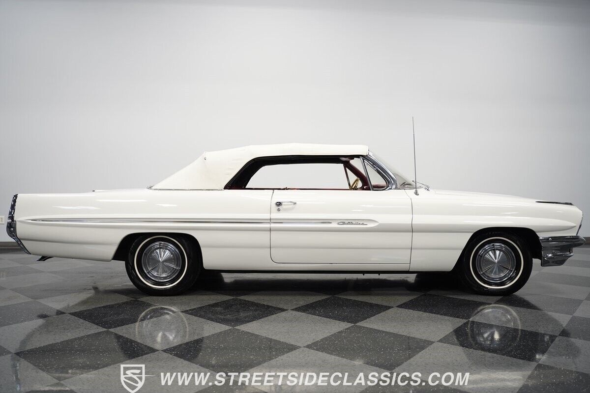 Pontiac-Catalina-Cabriolet-1961-White-Red-159853-11