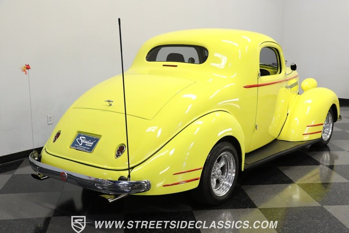 Pontiac-Coupe-Coupe-1935-Yellow-Gray-35406-10