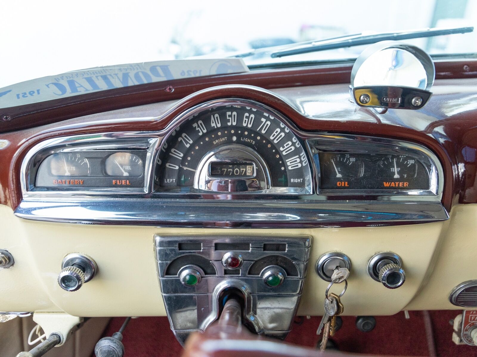 Pontiac-Custom-Break-1951-60682-33