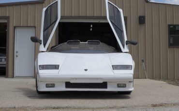 Pontiac-Fiero-Coupe-1986-White-88514-13