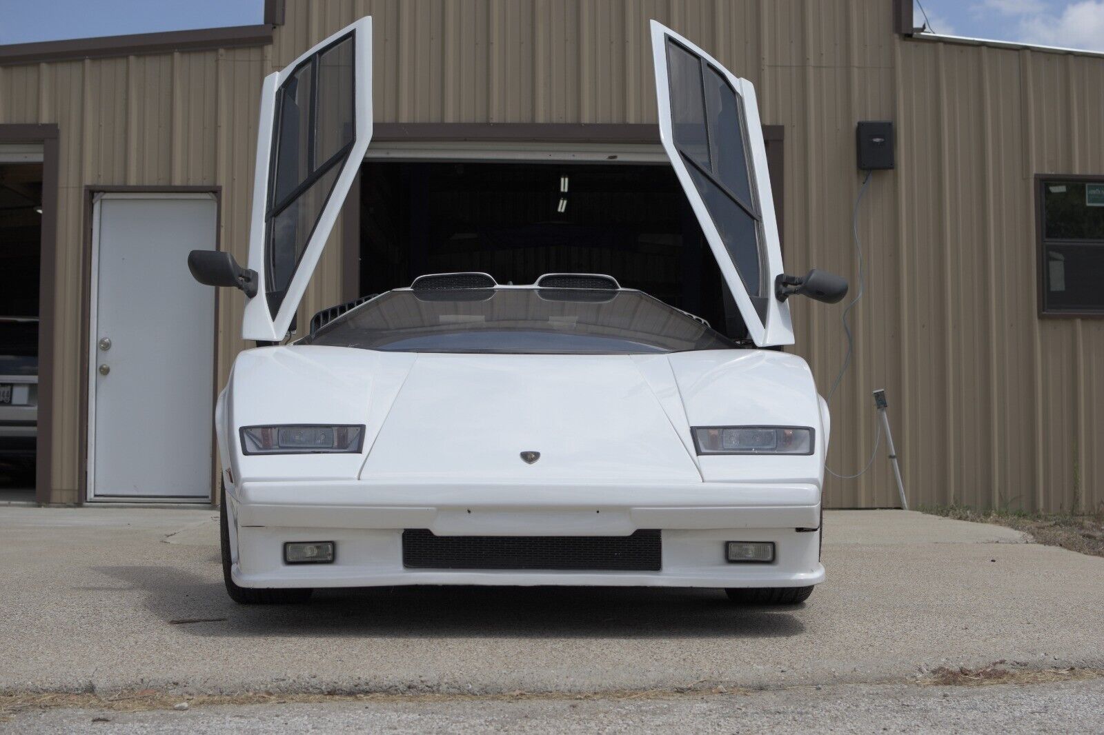 Pontiac-Fiero-Coupe-1986-White-88514-13