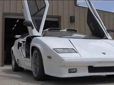 Pontiac-Fiero-Coupe-1986-White-88514-3