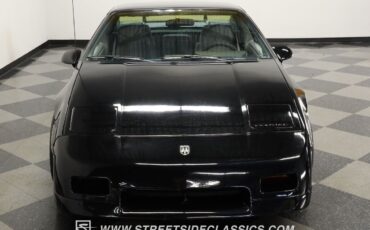 Pontiac-Fiero-Coupe-1988-Black-Gray-105544-15